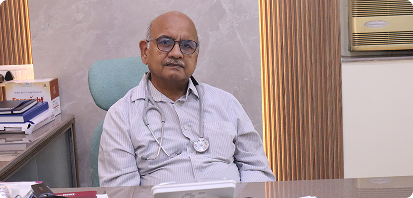 Dr. Swadesh Kumar